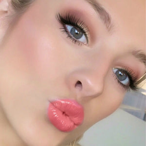 LOVE GLOSS IN "ALLY"