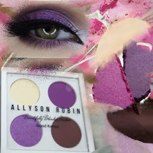 Load image into Gallery viewer, BEAUTIFULLY  BLENDED EYESHADOW QUAD IN GOOD KARMA